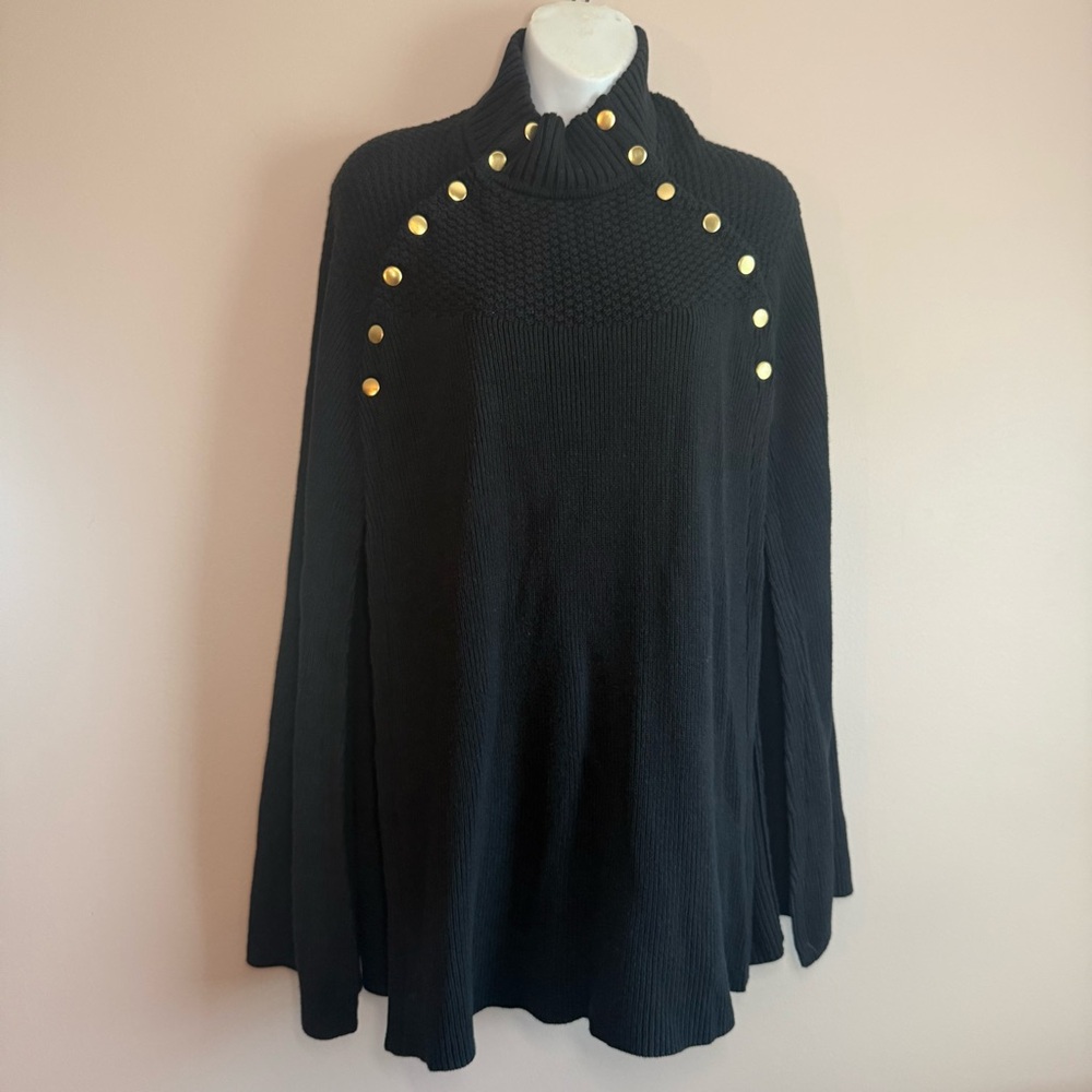 G.I.L.I. Elegant Black Sweater with Gold Accents